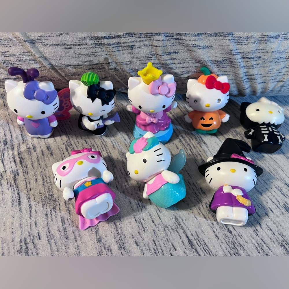 Hello Kitty Halloween McDonald’s 2019